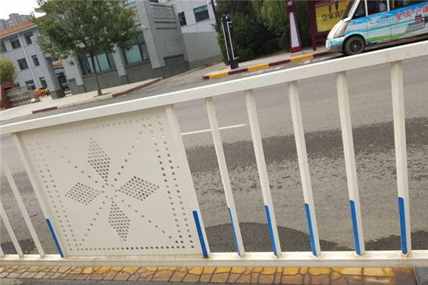 沖孔網(wǎng),沖孔板裝飾