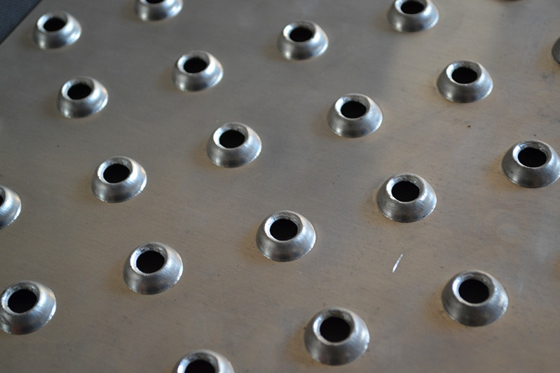 沖孔魚眼防滑板加工廠